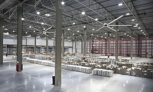 Ventiladores de alta capacidad y baja velocidad (HVLS)