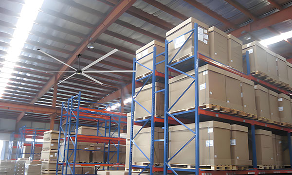 Ventiladores de alto volumen y baja velocidad (HVLS)