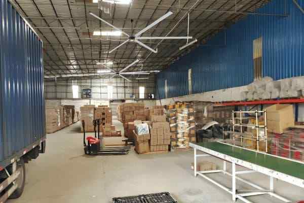 Las 10 mejores marcas de ventiladores HVLS: Navegando por los gigantes del flujo de aire