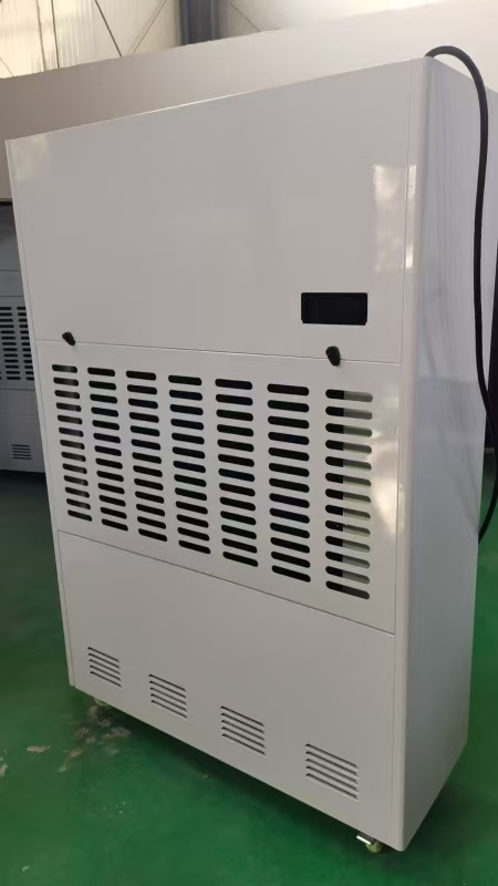 Deshumidificador industrial CorTec: Control potente de humedad para almacenes, garajes y grandes áreas comerciales
